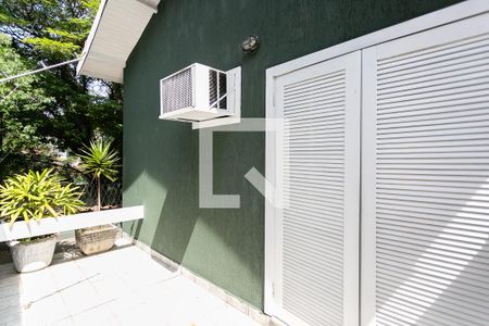 Casa à venda com 280m², 3 quartos e 5 vagasVaranda