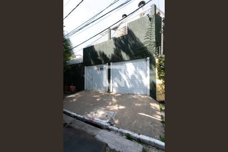 Casa à venda com 280m², 3 quartos e 5 vagasFachada 2