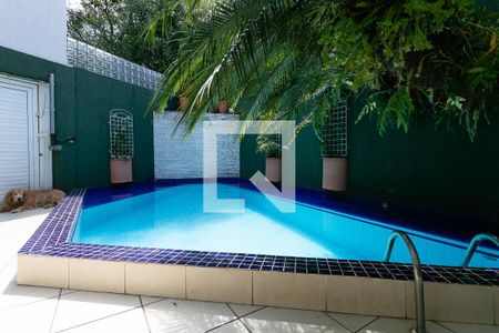 Casa à venda com 280m², 3 quartos e 5 vagasPiscina
