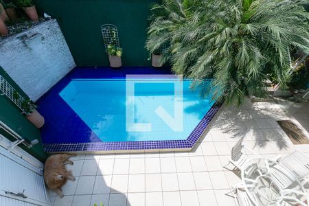 Casa à venda com 280m², 3 quartos e 5 vagasPiscina