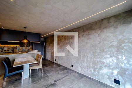Sala de apartamento à venda com 2 quartos, 70m² em Vila Regente Feijó, São Paulo