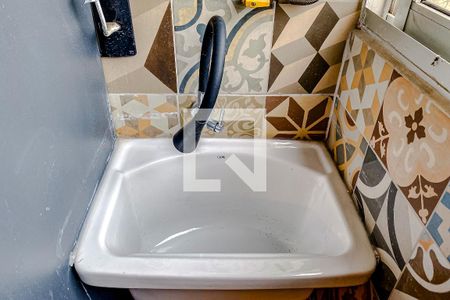 Apartamento à venda com 70m², 2 quartos e 1 vagaÁrea de Serviço