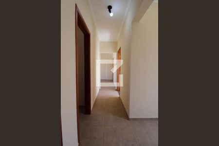 Corredor de apartamento para alugar com 2 quartos, 80m² em Centro, Campinas