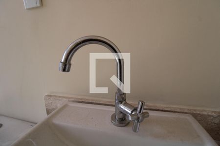 Apartamento à venda com 80m², 2 quartos e sem vagaBanheiro