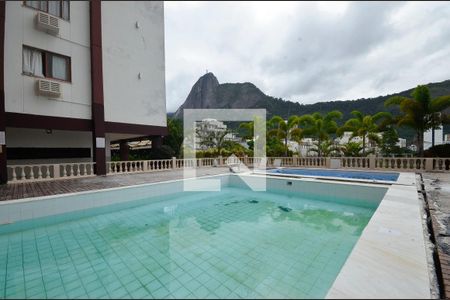 Apartamento para alugar com 95m², 2 quartos e 1 vagaÁrea comum - Piscina