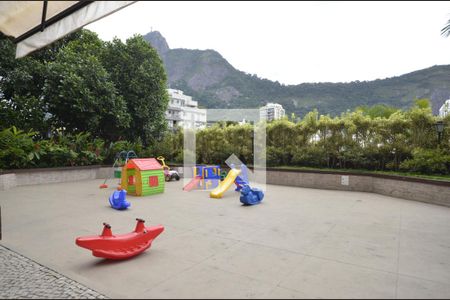 Apartamento para alugar com 95m², 2 quartos e 1 vagaÁrea Comum - Playground