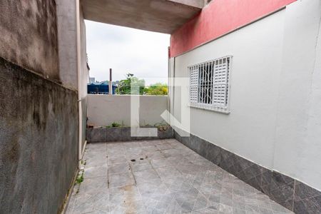 Casa para alugar com 60m², 1 quarto e 1 vagaQuintal