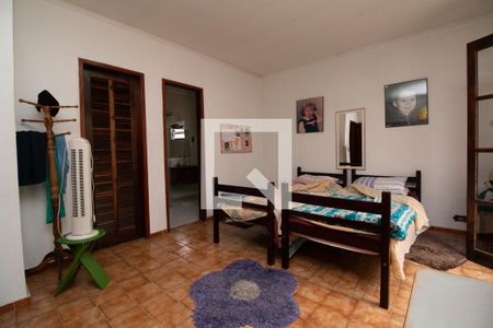 Casa à venda com 480m², 5 quartos e 8 vagasSuíte 5