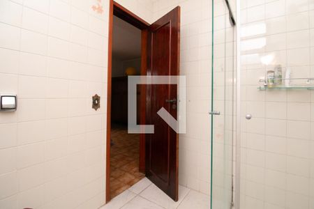 Casa à venda com 480m², 5 quartos e 8 vagasBanheiro Suíte 5