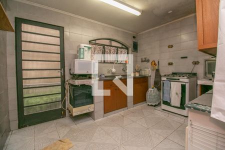 Casa à venda com 480m², 5 quartos e 8 vagasCozinha