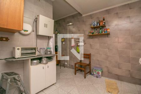 Casa à venda com 480m², 5 quartos e 8 vagasCozinha