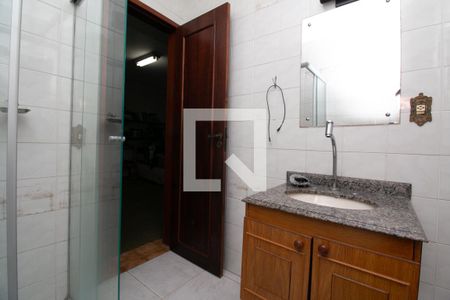 Casa à venda com 480m², 5 quartos e 8 vagasBanheiro Suíte 3