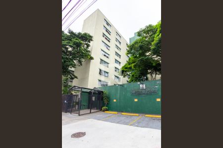 Apartamento para alugar com 50m², 2 quartos e 1 vaga Apartamento para alugar com 50m², 2 quartos e 1 vagaFachada