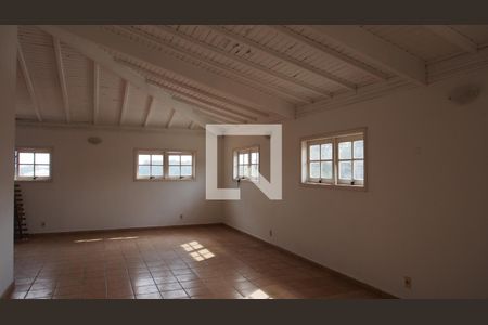 Casa à venda com 488m², 5 quartos e 8 vagasSalão de Festas