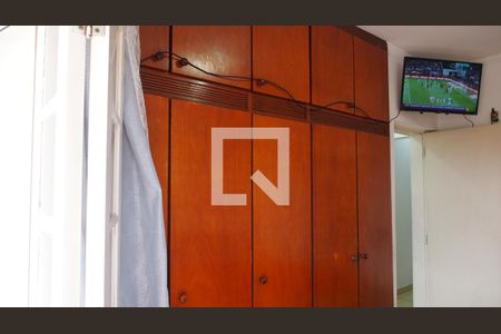 Casa à venda com 488m², 5 quartos e 8 vagasQuarto 2 - Suíte