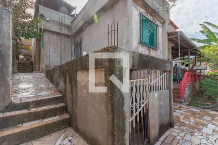 Casa à venda com 540m², 2 quartos e 5 vagasCorredor lateral