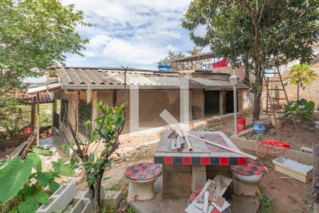Casa à venda com 540m², 2 quartos e 5 vagasQuintal