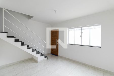 Sala e Cozinha de casa para alugar com 2 quartos, 75m² em Itaquera, São Paulo