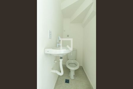 Casa de condomínio para alugar com 75m², 2 quartos e 1 vaga Casa de condomínio para alugar com 75m², 2 quartos e 1 vagaLavabo