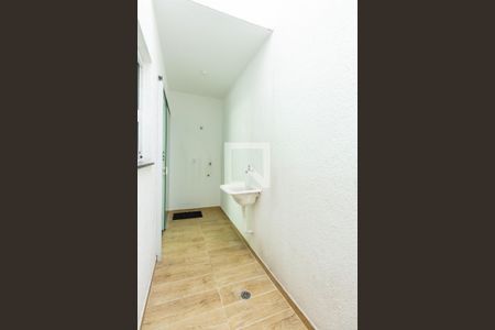 Casa de condomínio para alugar com 75m², 2 quartos e 1 vaga Casa de condomínio para alugar com 75m², 2 quartos e 1 vagaÁrea de Serviço