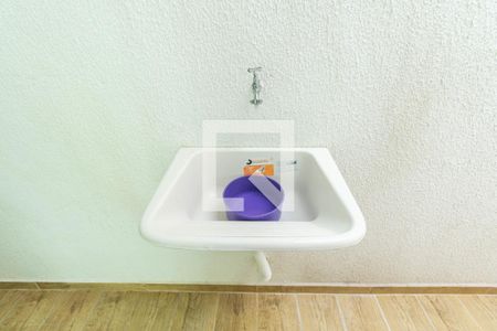 Casa de condomínio para alugar com 75m², 2 quartos e 1 vaga Casa de condomínio para alugar com 75m², 2 quartos e 1 vagaÁrea de Serviço