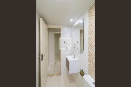 Apartamento para alugar com 52m², 2 quartos e sem vagaBanheiro