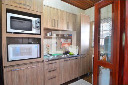 Casa à venda com 95m², 2 quartos e 2 vagasCozinha