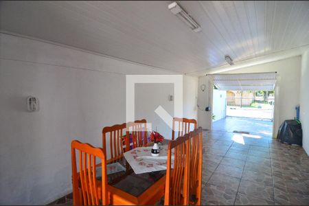 Casa à venda com 95m², 2 quartos e 2 vagasGaragem