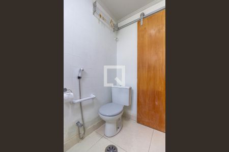 Banheiro de apartamento para alugar com 1 quarto, 35m² em Consolação, São Paulo