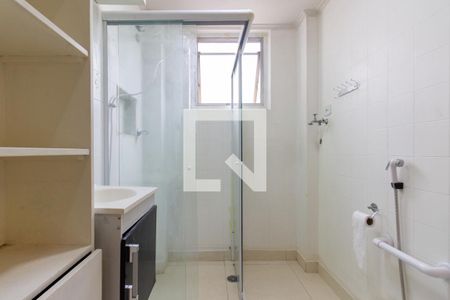 Banheiro de apartamento para alugar com 1 quarto, 35m² em Consolação, São Paulo