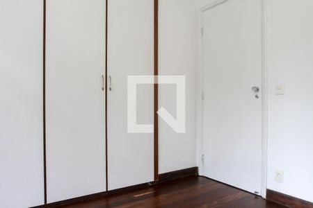 Quarto 1 de apartamento à venda com 3 quartos, 107m² em Lagoa, Rio de Janeiro