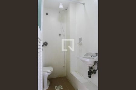 Apartamento à venda com 107m², 3 quartos e 1 vaga Apartamento à venda com 107m², 3 quartos e 1 vagaBanheiro de Serviço