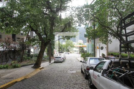 Apartamento à venda com 107m², 3 quartos e 1 vaga Apartamento à venda com 107m², 3 quartos e 1 vagaVista da Rua