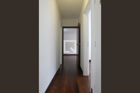 Apartamento à venda com 107m², 3 quartos e 1 vaga Apartamento à venda com 107m², 3 quartos e 1 vagaCorredor