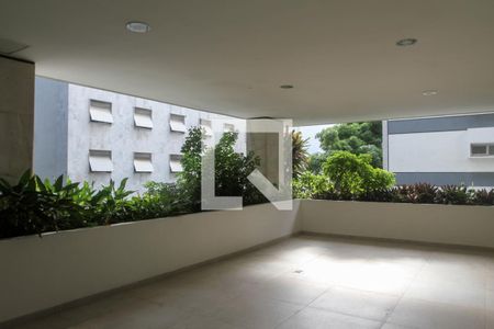 Apartamento à venda com 107m², 3 quartos e 1 vaga Apartamento à venda com 107m², 3 quartos e 1 vagaÁrea Comum - Playground