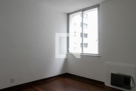 Apartamento à venda com 107m², 3 quartos e 1 vaga Apartamento à venda com 107m², 3 quartos e 1 vagaQuarto 2