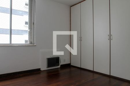 Apartamento à venda com 107m², 3 quartos e 1 vaga Apartamento à venda com 107m², 3 quartos e 1 vagaQuarto 2