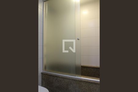 Apartamento à venda com 107m², 3 quartos e 1 vaga Apartamento à venda com 107m², 3 quartos e 1 vagaBanheiro do Quarto 3 - Suíte