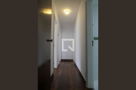 Corredor de apartamento à venda com 3 quartos, 107m² em Lagoa, Rio de Janeiro