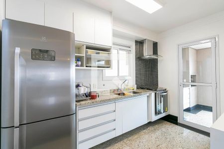 Apartamento para alugar com 112m², 2 quartos e 2 vagasCozinha