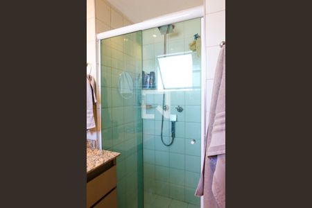 Apartamento à venda com 89m², 3 quartos e 2 vagasBanheiro da Suite