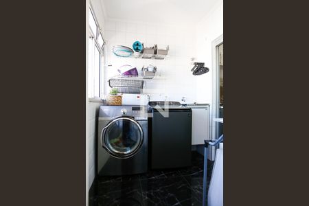 Apartamento à venda com 89m², 3 quartos e 2 vagasLavanderia