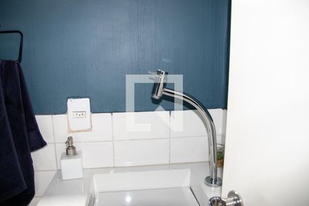 Casa à venda com 195m², 3 quartos e 2 vagasBanheiro de Serviço