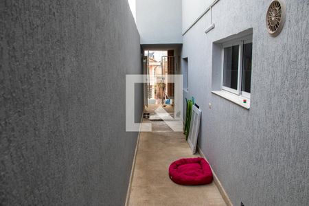 Casa à venda com 195m², 3 quartos e 2 vagasCorredor