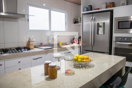 Casa à venda com 195m², 3 quartos e 2 vagasCozinha
