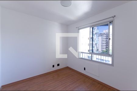 Quarto 1 de apartamento para alugar com 2 quartos, 80m² em Icaraí, Niterói