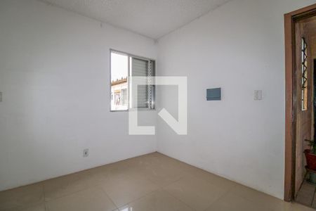 Sala de apartamento para alugar com 2 quartos, 40m² em Guajuviras, Canoas