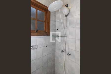 Casa à venda com 260m², 4 quartos e 3 vagasBanheiro 2