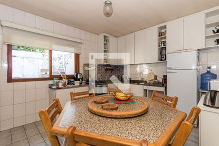 Casa à venda com 260m², 4 quartos e 3 vagasCozinha