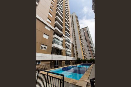 Apartamento para alugar com 69m², 2 quartos e 1 vagaPiscina